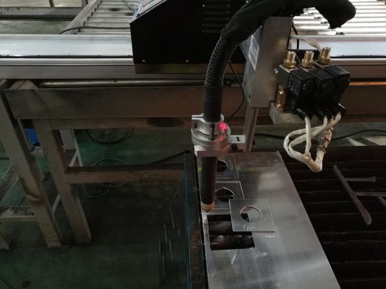 Υψηλή ταχύτητα κατασκευής 1525/1530 μηχανή κοπής μετάλλου πλάσματος THC για χάλυβα